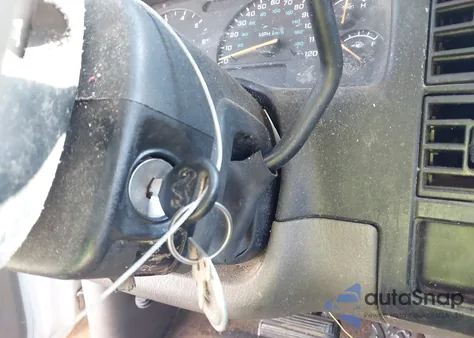 2001 Dodge Dakota Slt/Sport z USA, uszkodzony, nr VIN 1B7FL26X81S191058